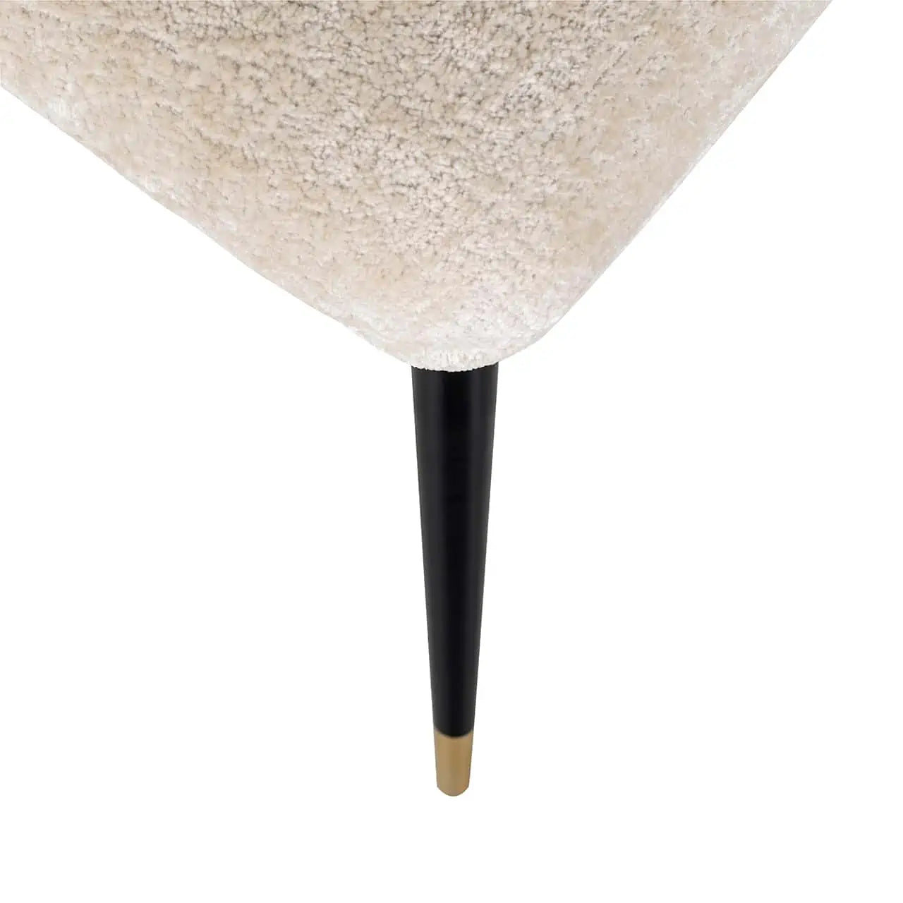 Richmond Stoel Alicia white chenille fire retardant (FR-Bergen 900 white chenille)