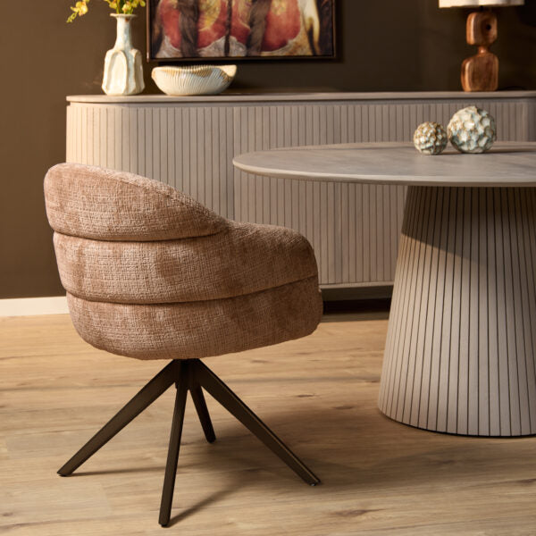 Eetkamerstoel Bella | Cinnamon | Poot Bronze | Met armleuning