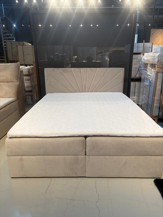 Velvet Opbergbed met Design Hoofdbord – Luxe Hotel Chique Uitstraling