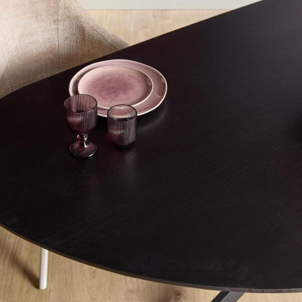 Eiken eettafel Cloud | div maten | Zwart
